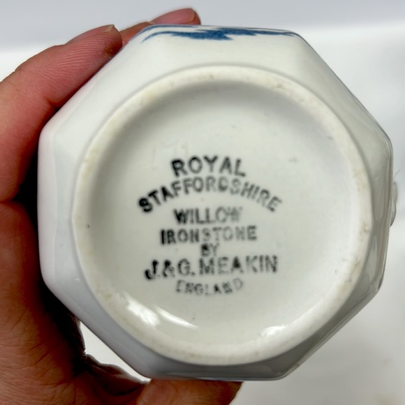 Vintage Royal Staffordshire ironstone “Willow” coffee pot cream & sugar - Picture 13 of 16